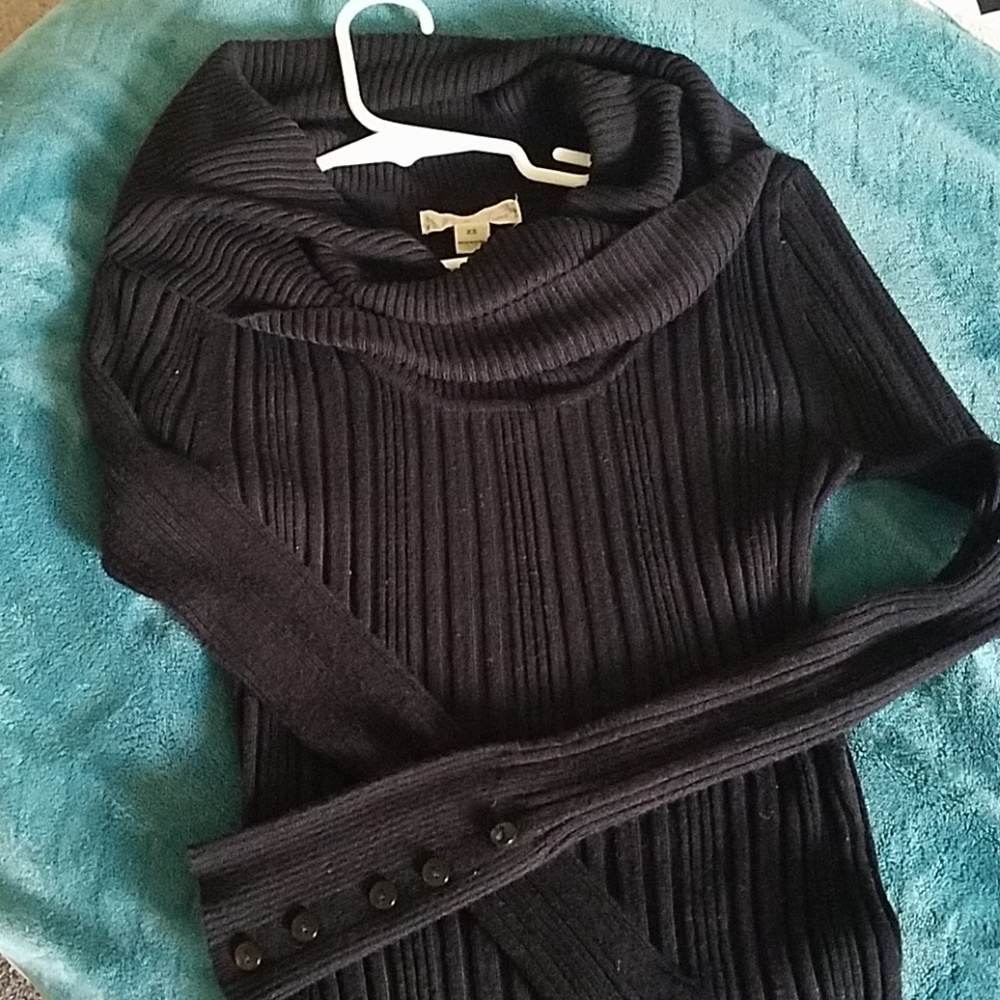 Girls sweater